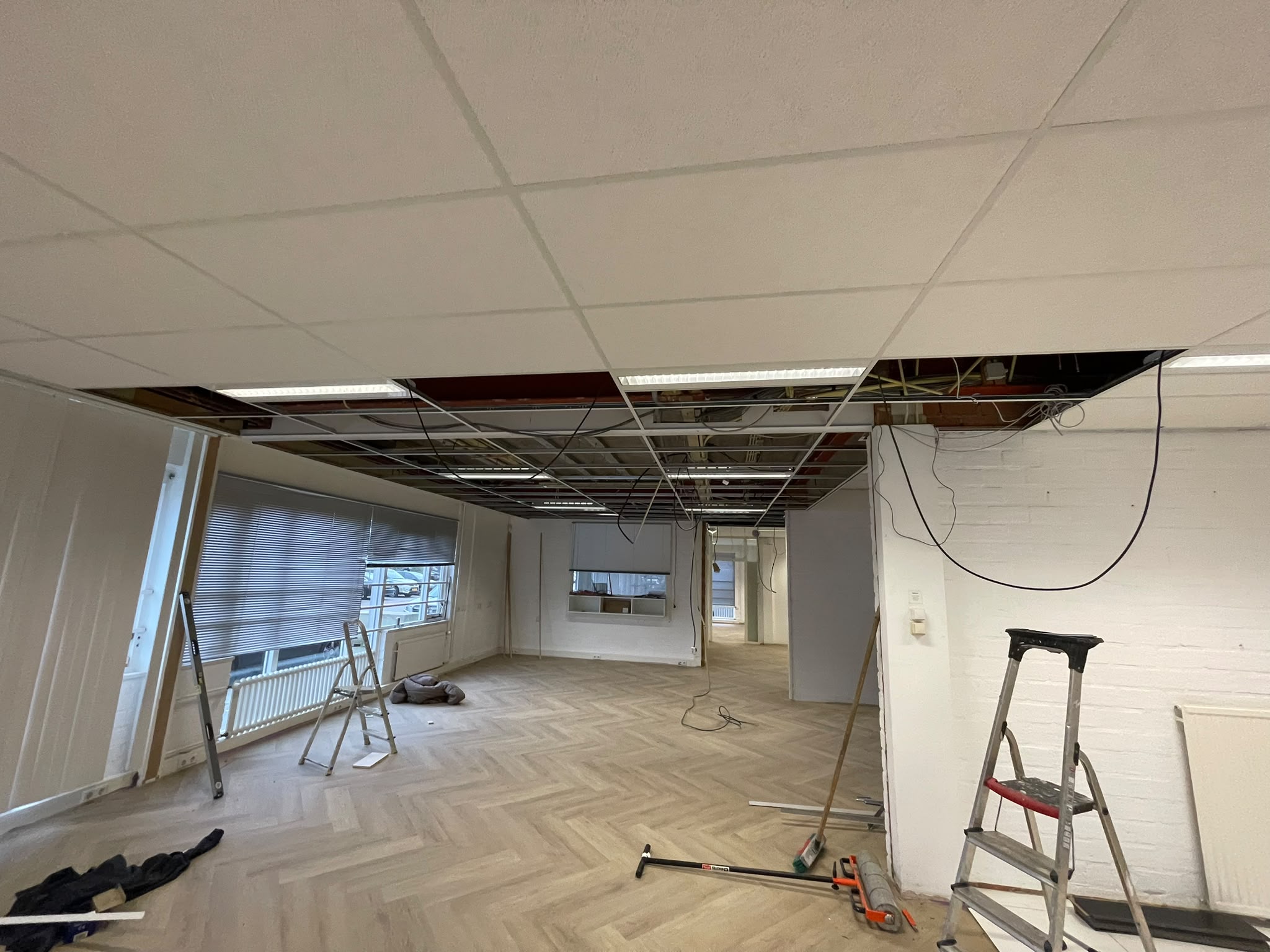 Kozijnen en glazen wanden renovatie